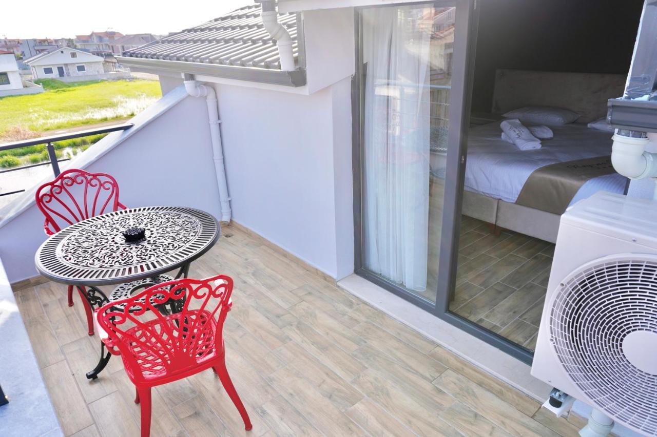 Reynabe Boutique Hotel ديكيلي المظهر الخارجي الصورة