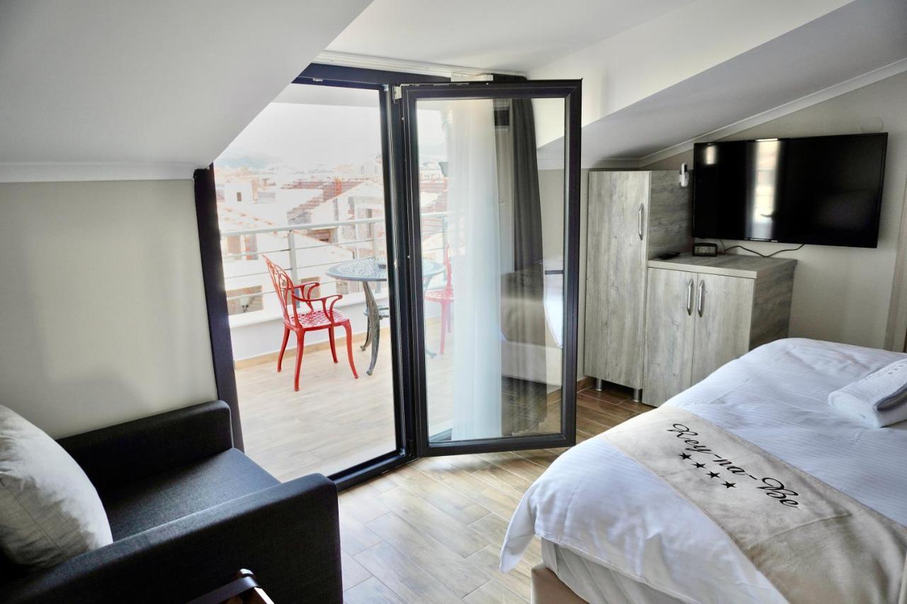 Reynabe Boutique Hotel ديكيلي المظهر الخارجي الصورة